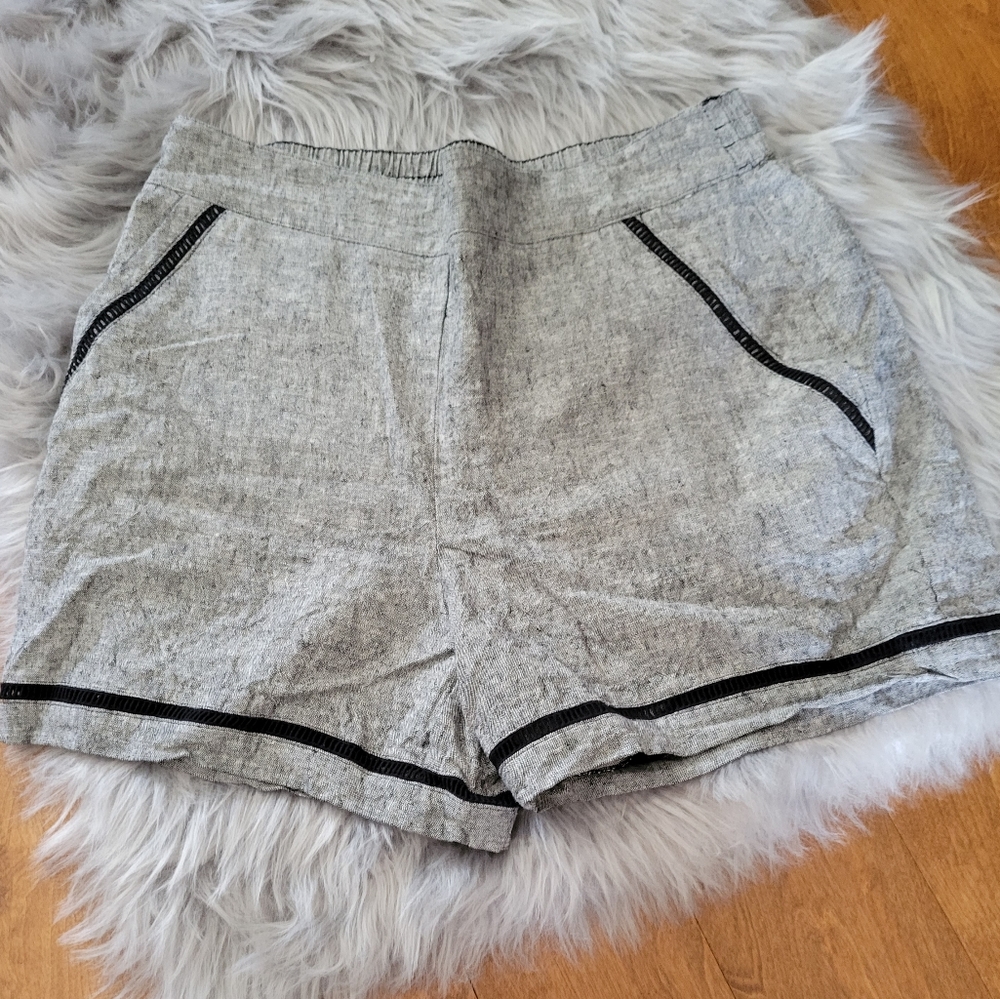 Dressy short bundle